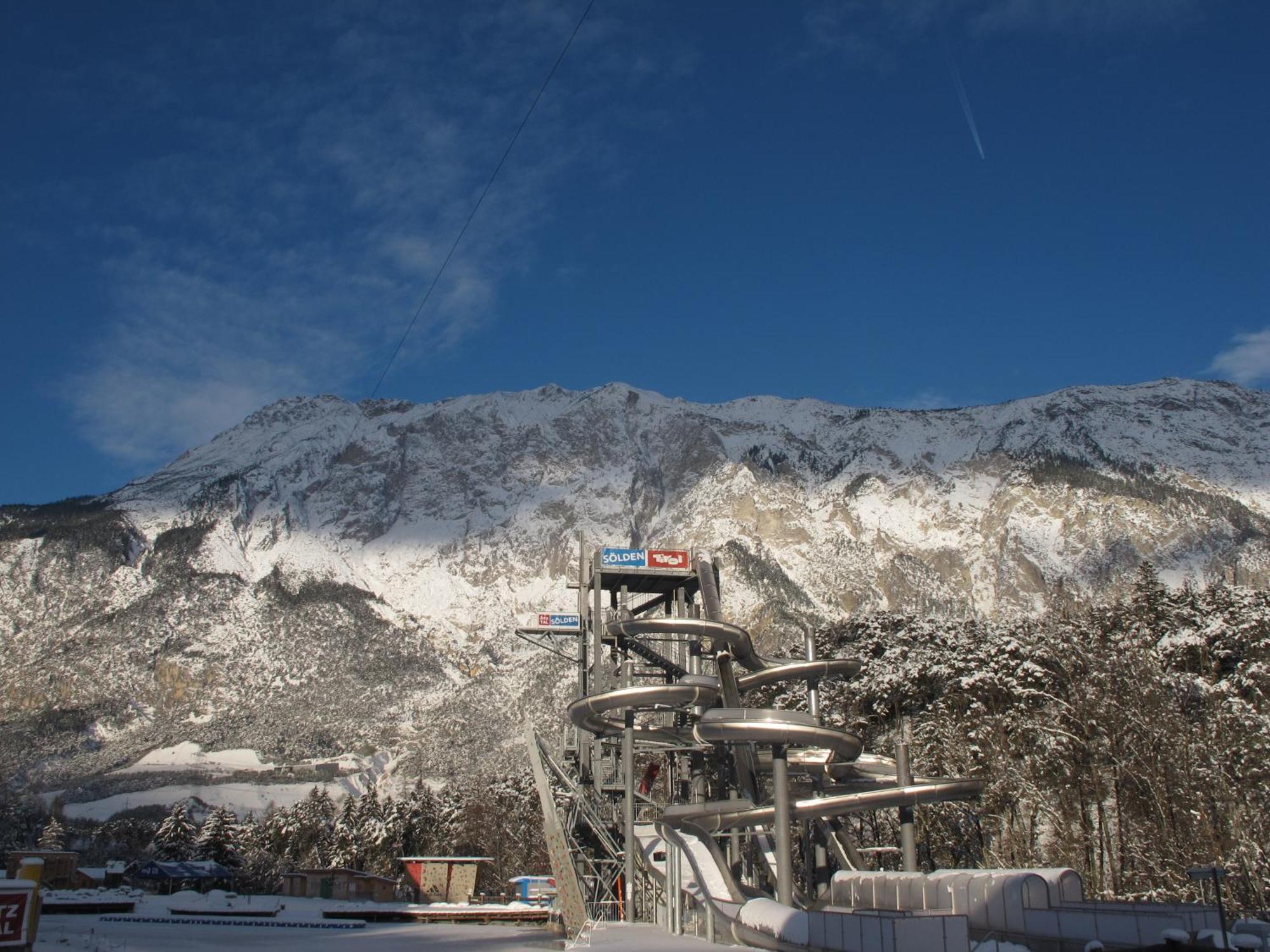 Area 47 - Tirol Hotel Otztal-Bahnhof Ngoại thất bức ảnh